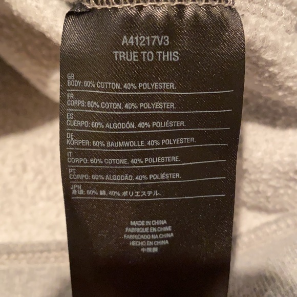 Volcom Hoodie - Picture 8 of 8